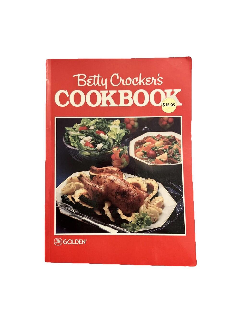 Vtg GOLDEN PRESS BETTY CROCKER’S COOKBOOK - 1989 Softcover Perfect For Beginners